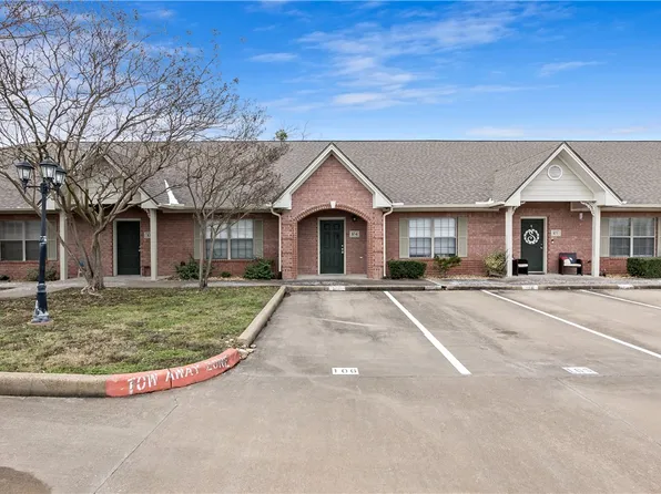 1702 Deacon Dr APT 104, College Station, TX 77845