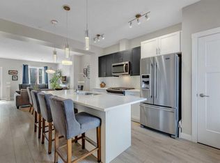 158 SW Livingston Cmn NE, Calgary, AB T3P 1K1