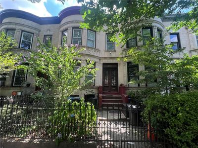 178 Lefferts Ave, Brooklyn, NY, 11225