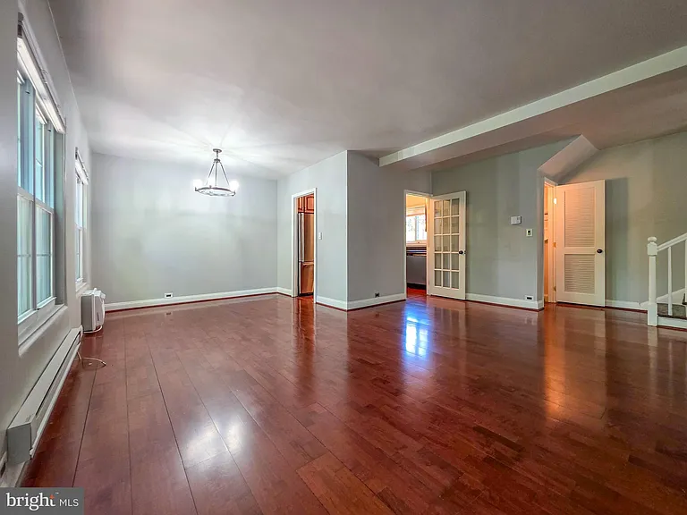3710 Gunston Rd — Photo 6
