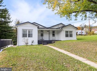 12521 Denny Dr, Corriganville, MD