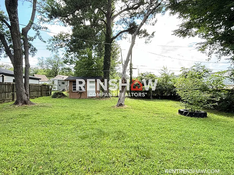 1065 Larry Ln — Photo 19