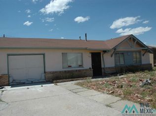 208 Elizabeth Dr, Gallup, NM 87301