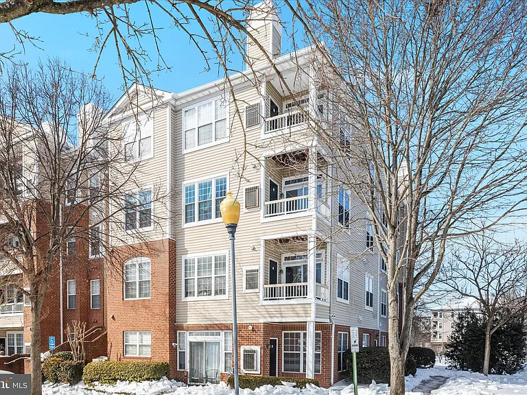 4200 Mozart Brigade Ln #N — Photo 26