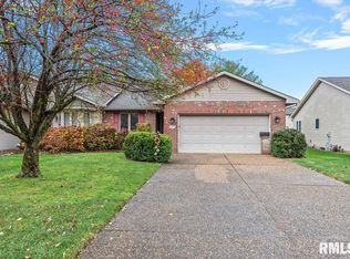2401 Flaxen Mill Ct, Springfield, IL 62704