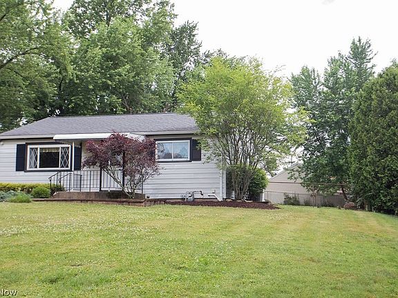 3rd image of 3894 Cannon Rd