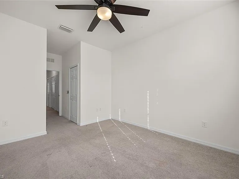 2707 Blossom Way — Photo 16