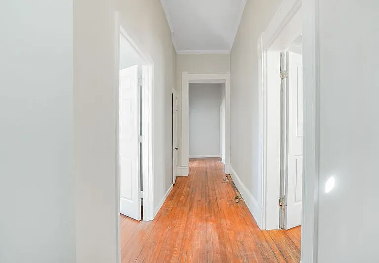 1122 Caroline St #1 — Photo 5