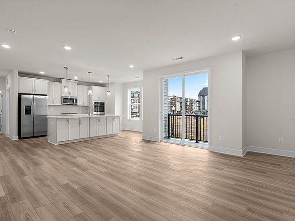 5th image of 23688 Bolton Crescent Ter #S0t8em