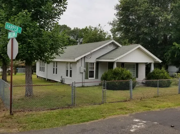 1428 Harper St, Malvern, AR 72104