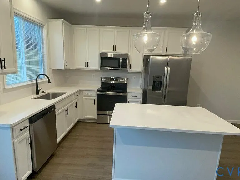 5512 Wenrich Dr — Photo 5