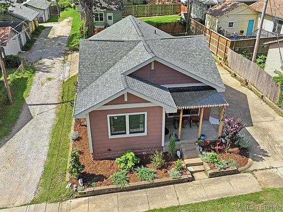 2nd image of 1314 W Easton St