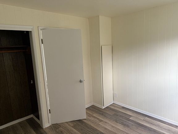 5th image of 509 E Division St #B