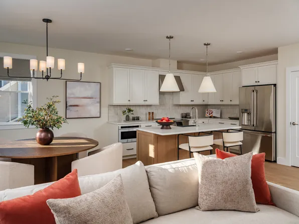 The Pine III Plan, Larkwood