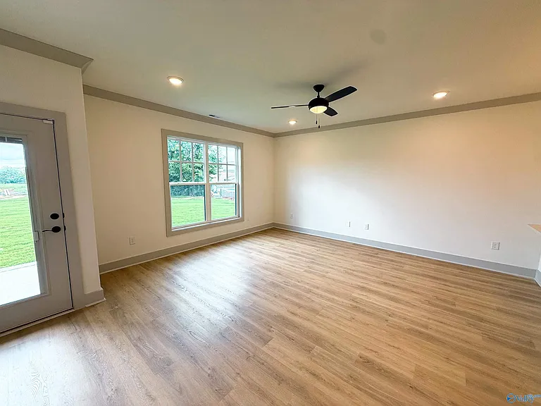 99 She Oak Dr — Photo 9