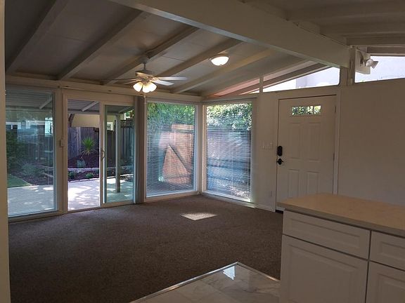 4th image of 10270 Stern Ave