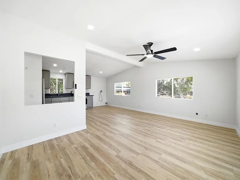 3272 K St — Photo 48