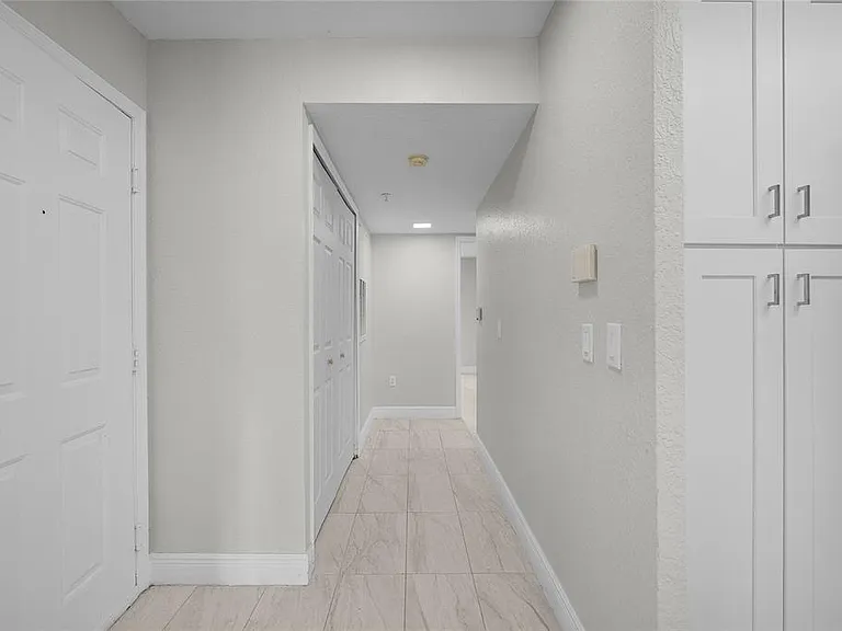 13929 Fairway Island Dr #818 — Photo 15