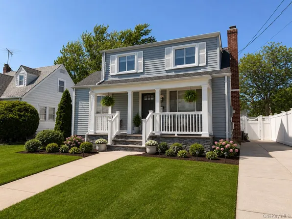 22 Kenneth Avenue, North Bellmore, NY 11710