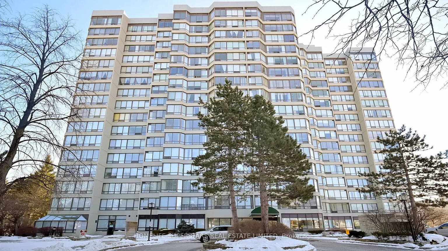 26 Hanover Rd #301 photo 1