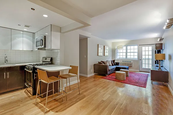 Rented by Bold New York | media 23