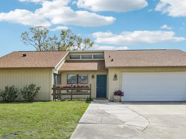 3019 Woodpine Ln, Sarasota, FL 34231