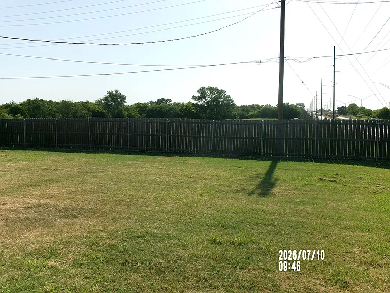 1024 SW 42nd St — Photo 22