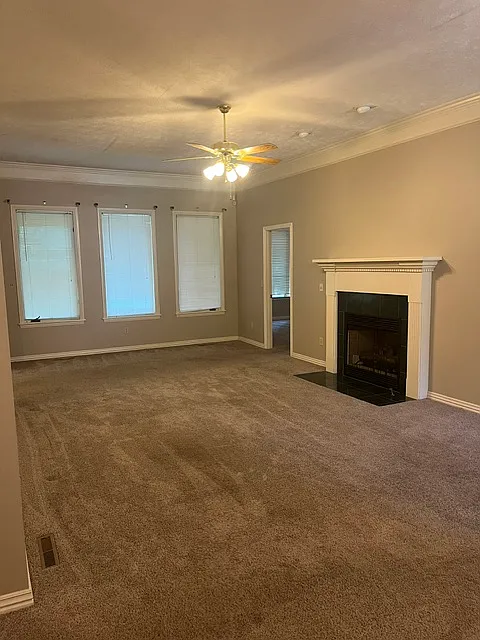 3 bed, 1679 sqft, $1,850 — Photo 2