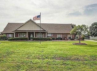 8725 S Water Tower Rd, Fort Worth, TX 76179