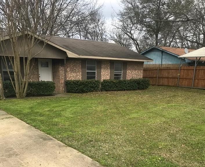 617 E High St, Wills Point, TX 75169 Zillow