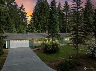 2050 Lakemoor Dr SW, Olympia, WA