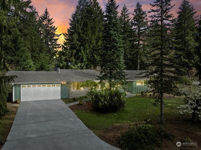2050 Lakemoor Drive SW, Olympia, WA, 98512