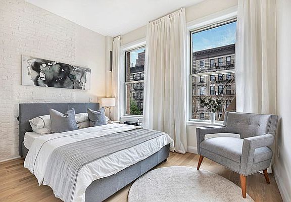 4th image of 509 Amsterdam Ave APT 2S
