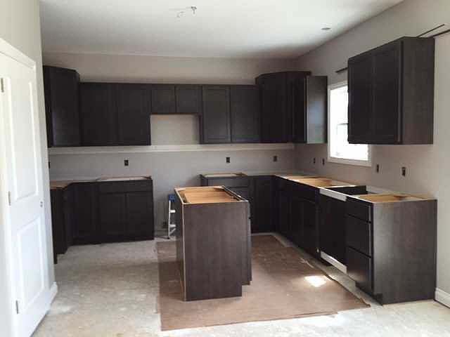 2nd image of 6939 Deer Ridge Dr