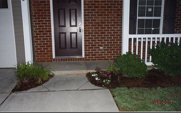 3rd image of 1018 Black Oak Dr