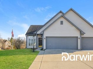 5521 Crown Woods Cir, Indianapolis, IN