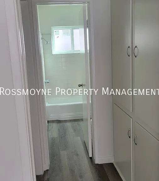 405 E Harvard St #D — Photo 6