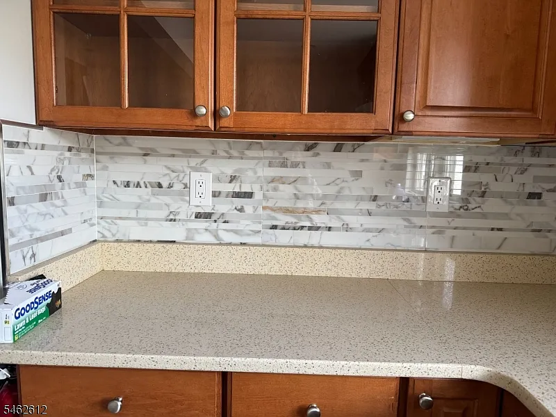 2 bed, 1.0 bath, $2,300 — Photo 3