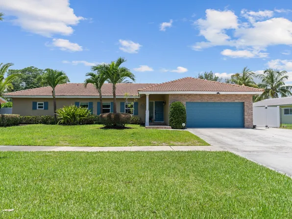 7751 E Country Club Boulevard, Boca Raton, FL 33487