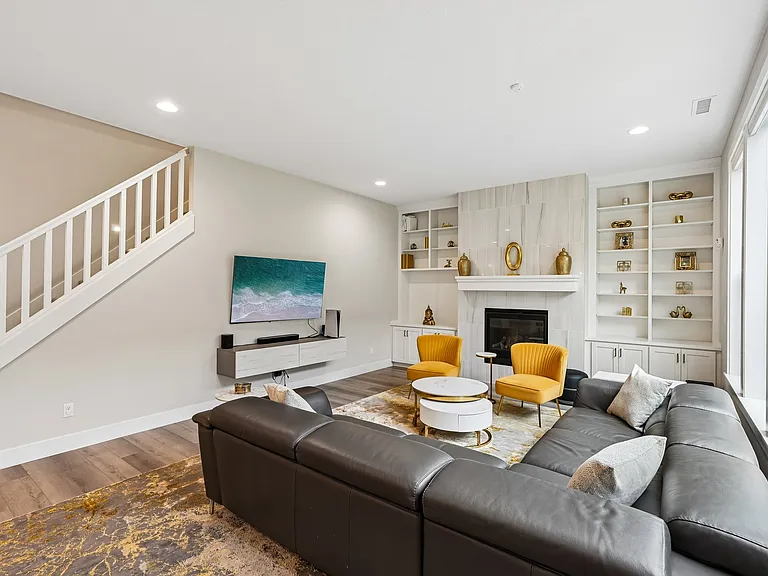 12029 NW Schall St — Photo 7