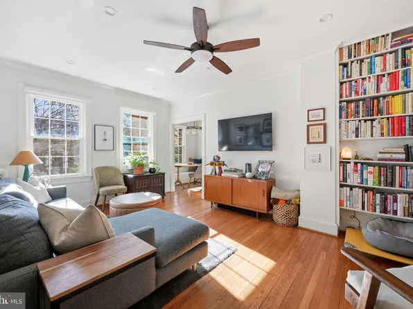 5402 Connecticut Ave NW APT 202, Washington, DC 20015