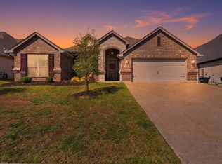 10908 Slick Rock Dr, Benbrook, TX 76126