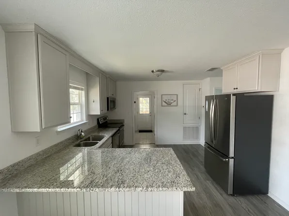 12358 Old Marlow Rd, Magnolia Springs, AL 36555