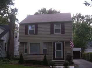 848 Englewood Rd, Cleveland Heights, OH 44121