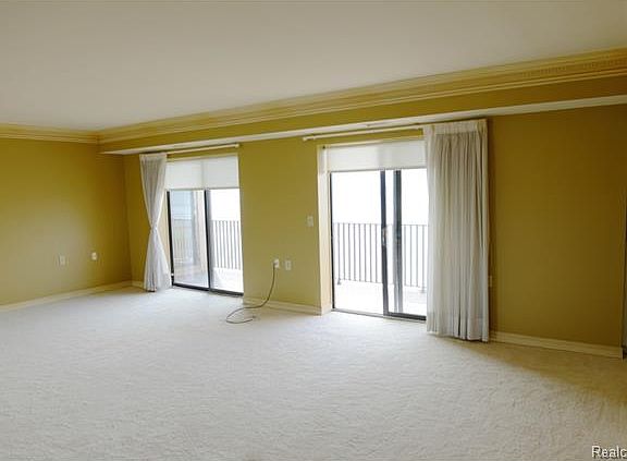 5th image of 34452 Jefferson Ave APT 36