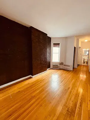 Rented by Voro NYC | media 27