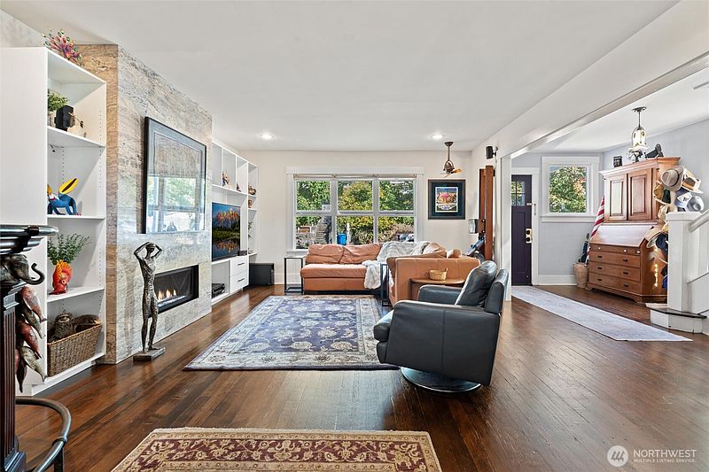 3rd image of 1405 N 41st Street