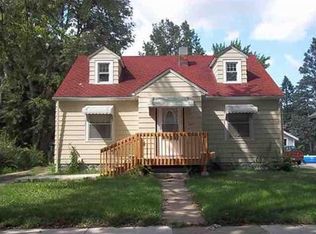642 Riehl St, Waterloo, IA 50703