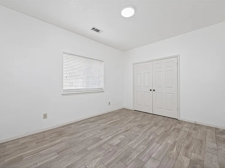 15106 Dawnbrook Dr — Photo 30