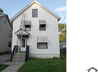 441 N View St, Aurora, IL 60506